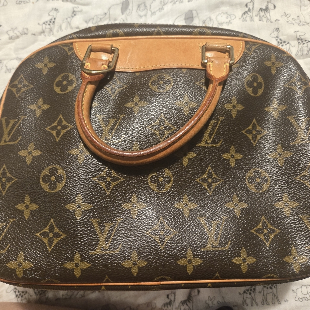 Louis vuitton signature trouville XMAS SALE